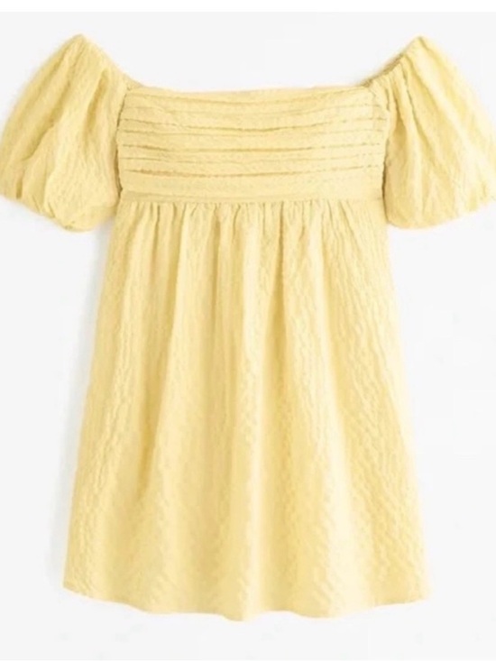 Abercrombie & Fitch Dresses & Skirts - Abercrombie & Fitch Yellow Puff-Sleeve Smocked Mini Dress